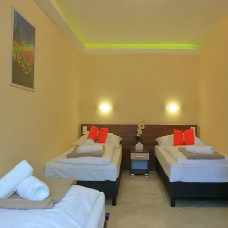 Апартаменты Maria *