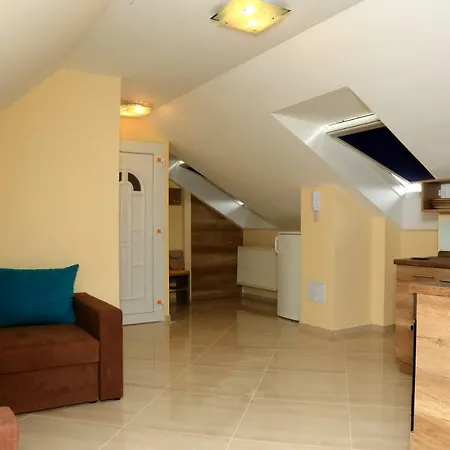 Maria Апартаменты Печ