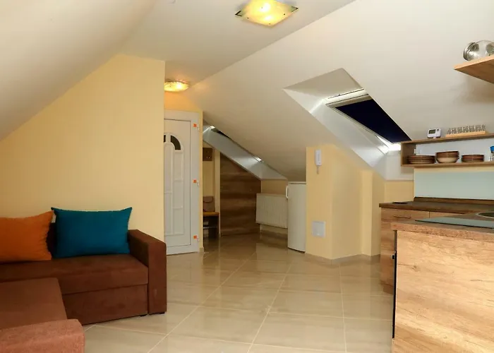 Maria 아파트 페치