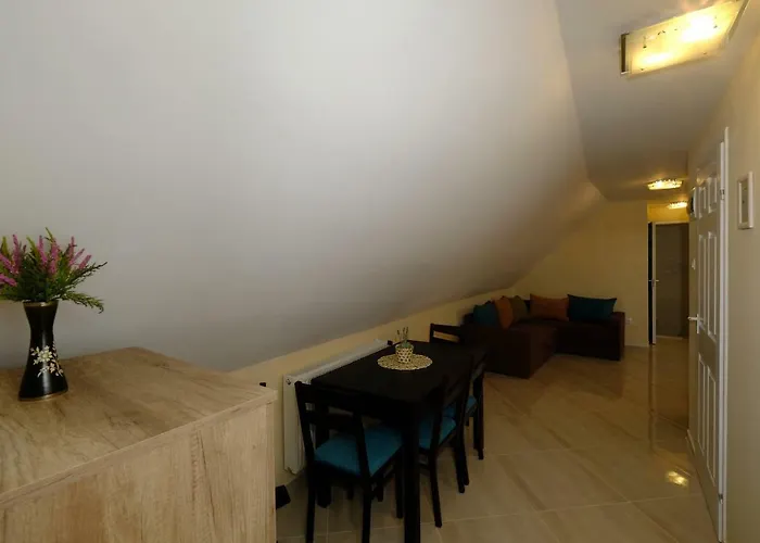 Maria 아파트 페치